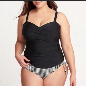 NWT Plus Size Swim Top